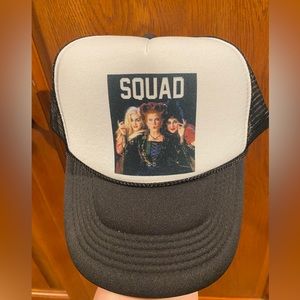 Hocus-pocus, trucker hat